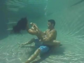 Mason Storm prepares To Fuck Underwater