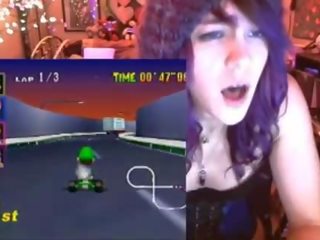 Geek Ms cums playing Mario Kart