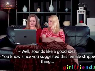 Kjærester super babes lesbisk sofa x karakter film