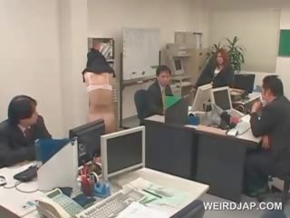 Glorious azijietiškas ofisas diva sexually tortured į darbas