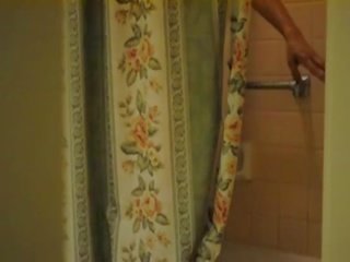 Desi look alike couple terrific shower dirty clip (new)