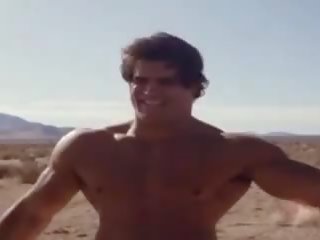 Malibu shpreh 1985: i famshëm seks video kapëse 42