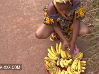 Black banana seller lassie seduced for a splendid x rated clip