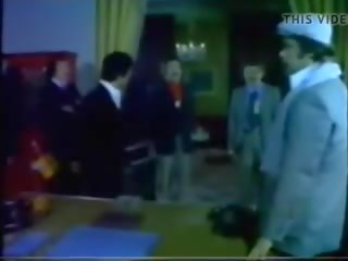 Askin kanunu 1979: volný líbání pohlaví klip vid 6d