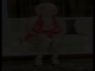 Grannies & Aunts Parade - Slideshow