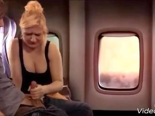 Atrapado en un cuerpo de mujer - transformation porn on airplane