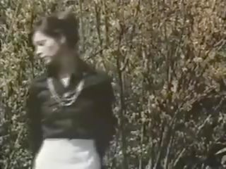Greedy sjuksköterskor 1975: sjuksköterskor nätet kön film vid b5