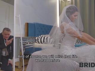 Bride4k. orang keparat fantastis serina gomez dicukur alat kemaluan wanita sementara tamu adalah menunggu untuk mereka