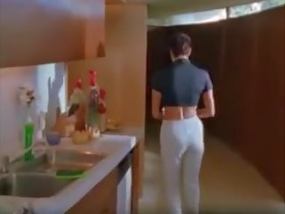 Žodis apie burna 1999: nemokamai burna seksas klipas video 41