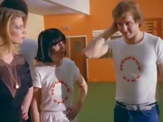 Maison De Plaisir 1980, Free girlfriend adult movie clip f8
