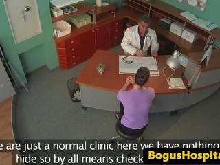 Dr. pussy fucks beauty looking into complaint