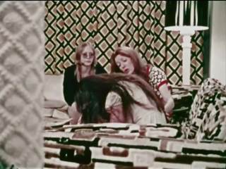 दे रही है the शैतान उसके देय 1973 vid पूर्ण - mkx: एचडी अडल्ट वीडियो 02